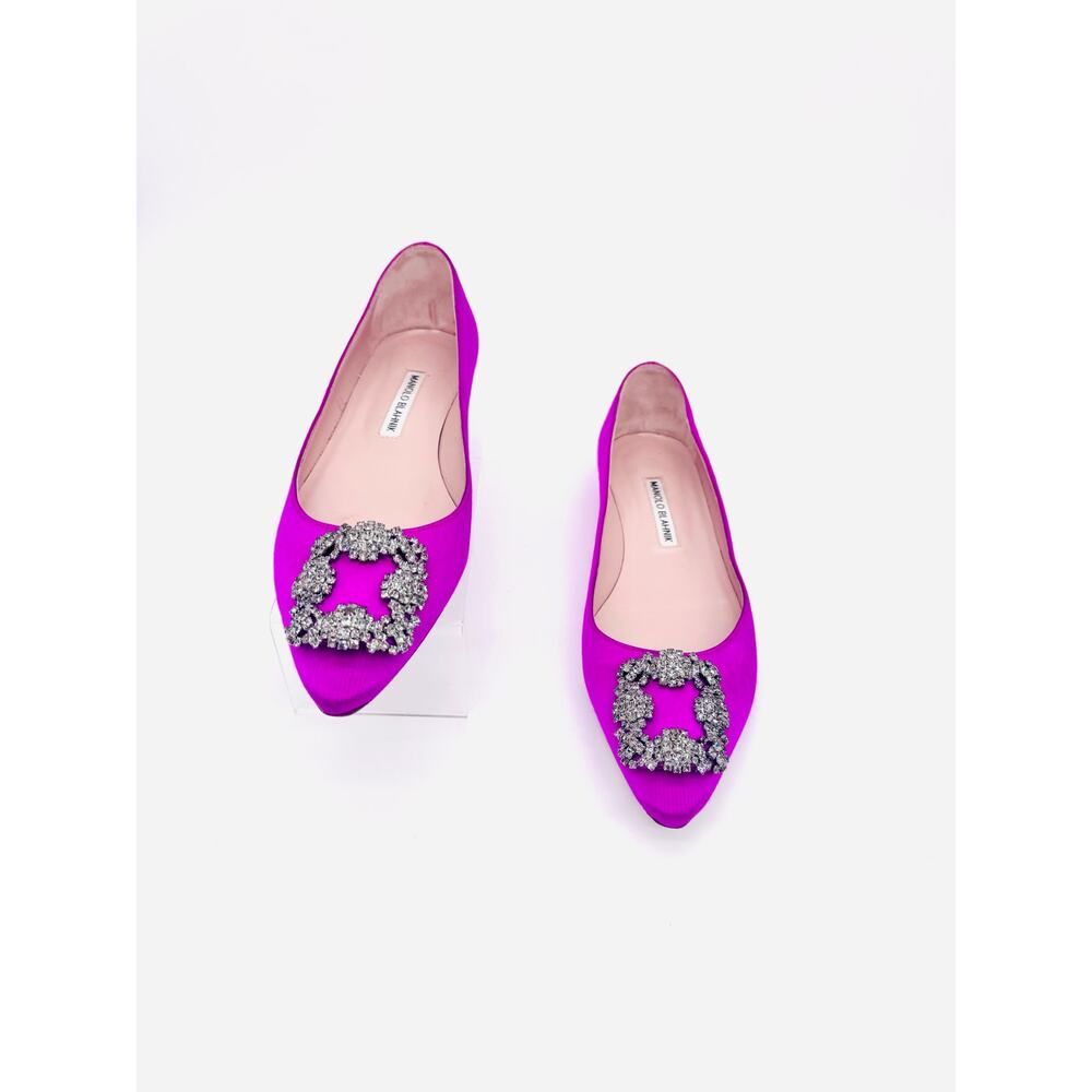 Manolo Blahnik Hangisi Pink Satin Crystal Embellished Buckle Flats Shoes EU 38 - Picture 9 of 10